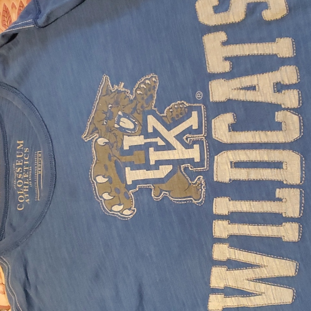 Colosseum Athletics UK Wildcats long sleeve t sz M